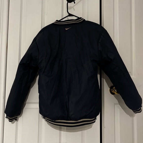 Retro Toronto Maple Leafs Reversible Nike Varsity Bomber Winter Jacket Kids - Picture 4 of 6